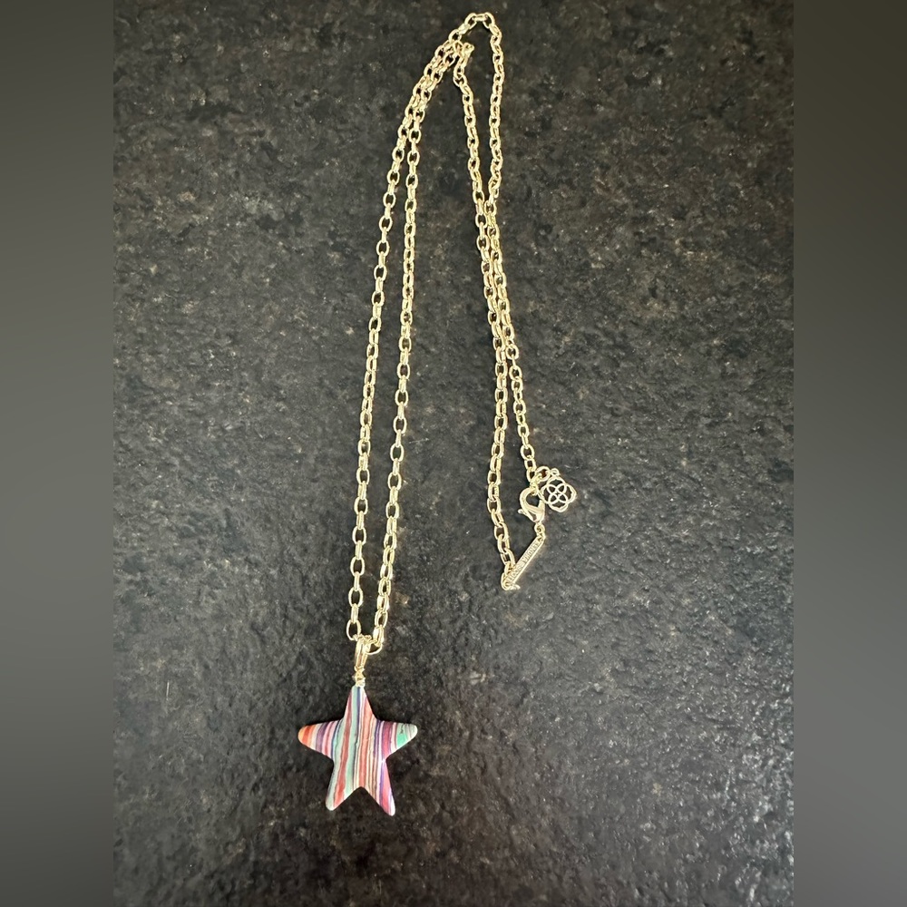 Kendra Scott long star pendant necklace gold